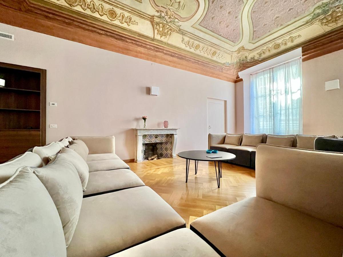 The Seven Suites Генуя Экстерьер фото